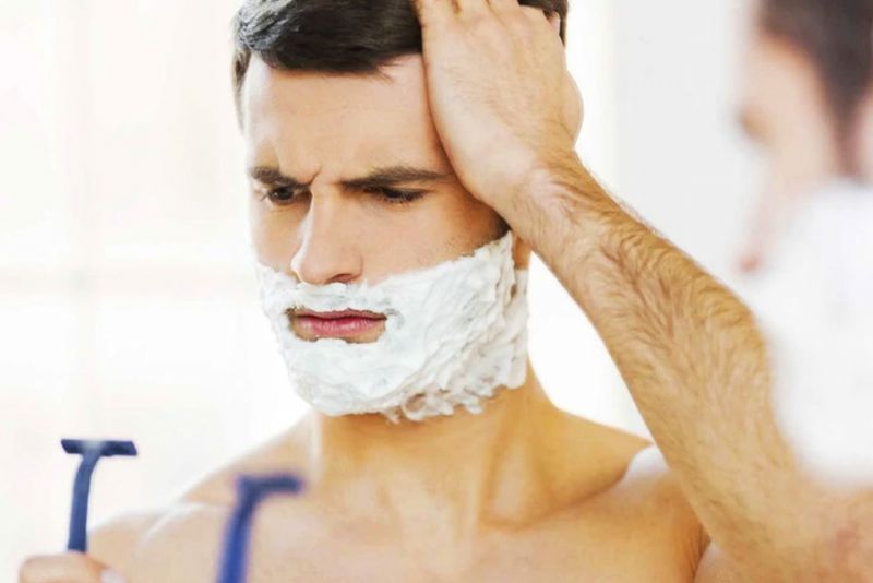 Cách chăm sóc da sau khi cạo râu 1