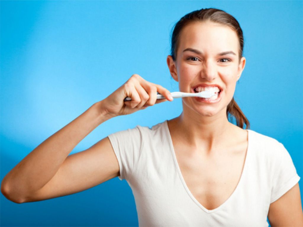 Chăm sóc răng miệng hiệu quả với kem đánh răng dược liệu Thái Dương 2
