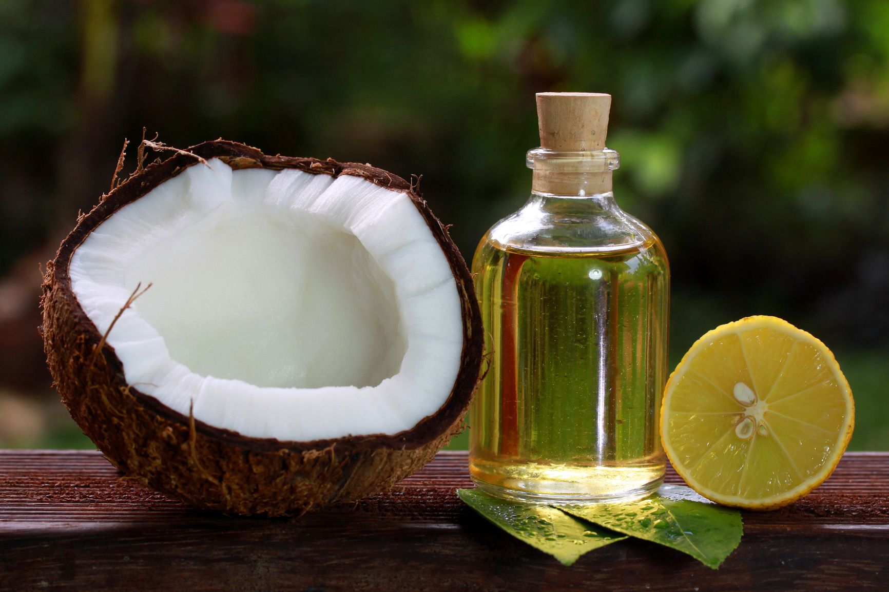 15 siêu lợi ích của dầu dừa đối với sức khỏe và sắc đẹp 2