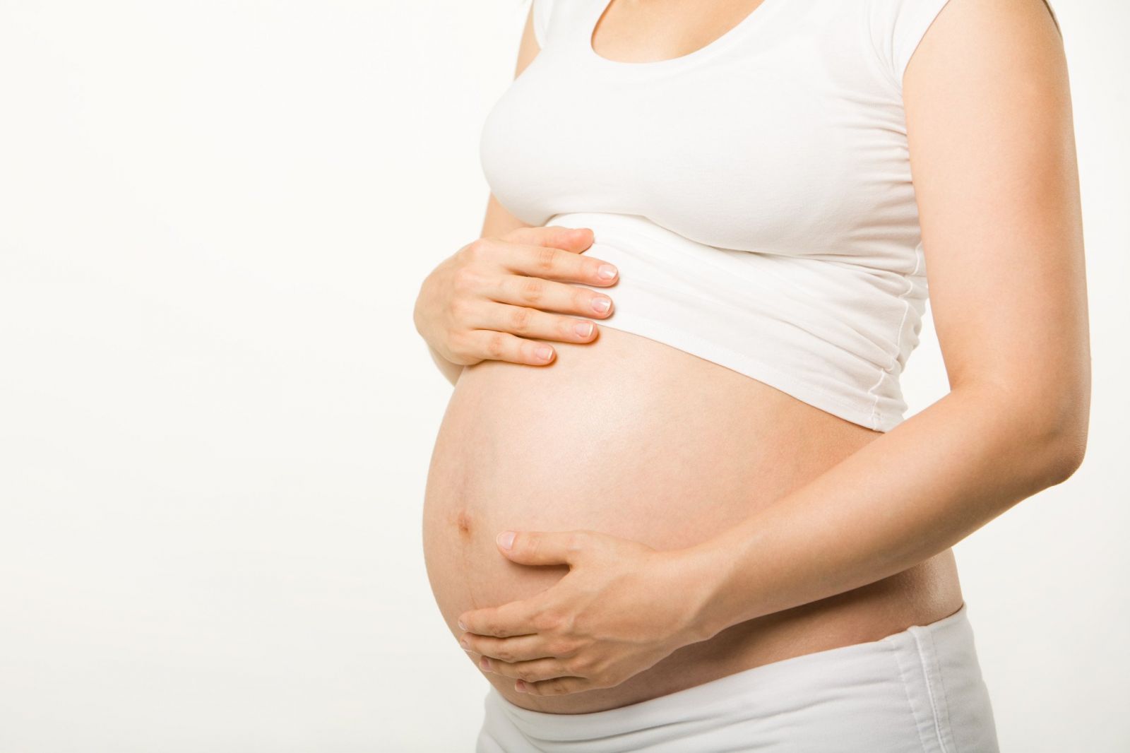 Tìm hiểu: Ung thư cổ tử cung có sinh con được không? 3